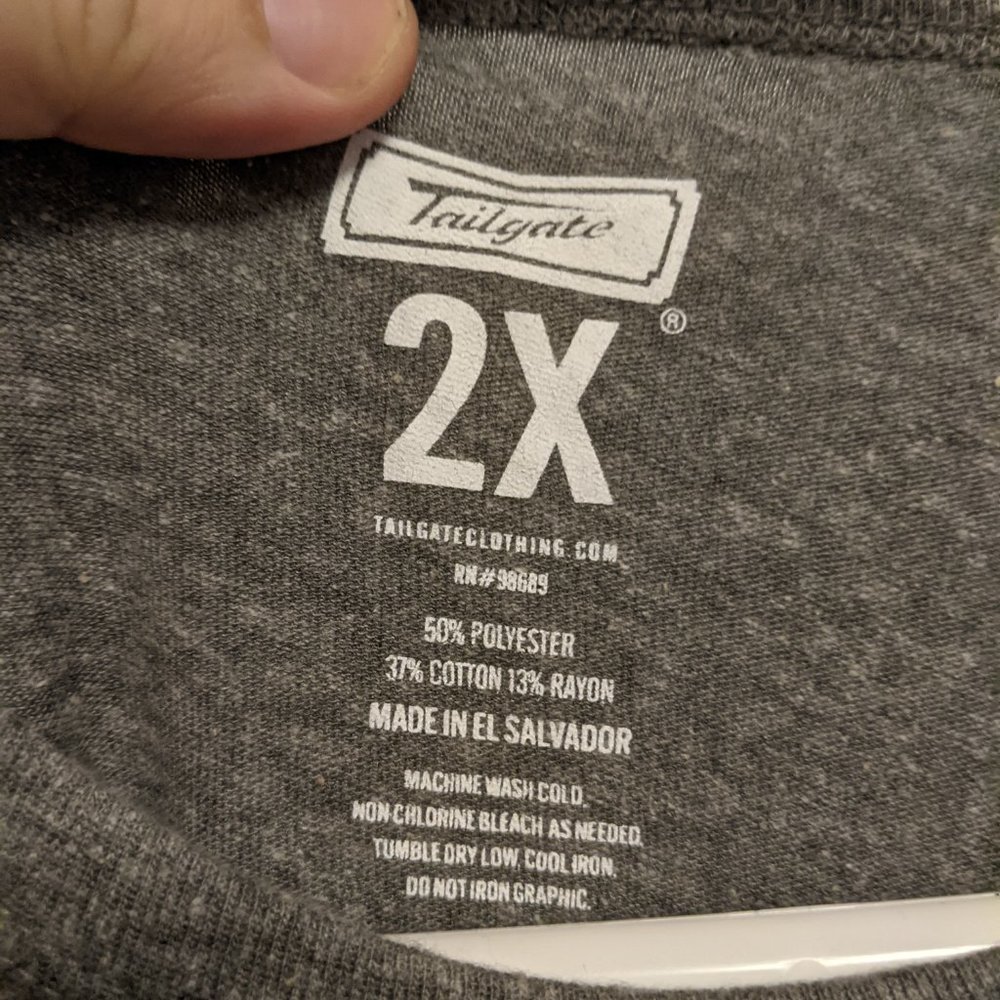 American Eagle AE Men's "USA Drinking Team" Tailgate T-shirt Me… - Picture 5 of 7